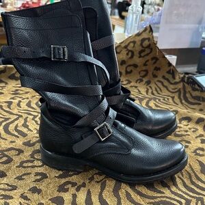 Steve Madden Black Banddit Boots